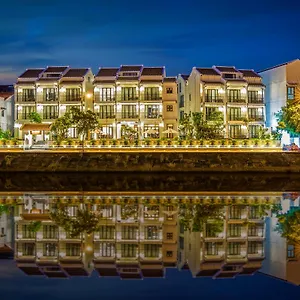 https://laluna-hoi-an-riverside-hotel-spa.hotelsofhoian.com